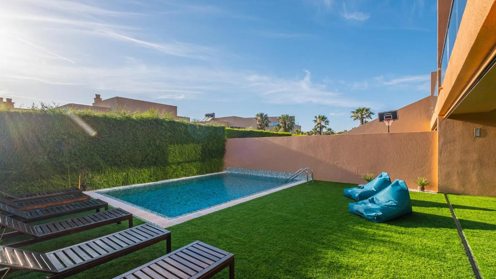 Villa Golf Guia